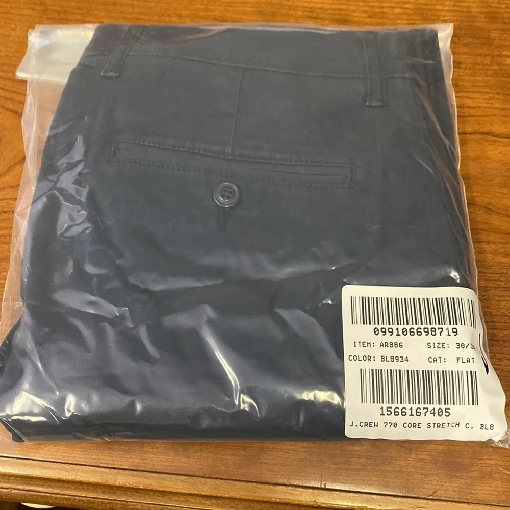 J Crew 770™ Straight-fit stretch chino pant AR886